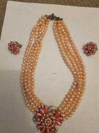 Image 1 of Pink pearl rhinestone costume jewellery set