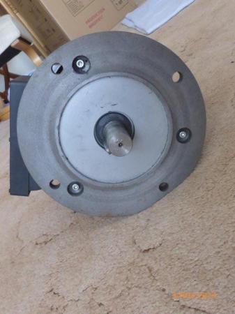 Image 2 of Felder 2.4Kw 240V Electric motor. New