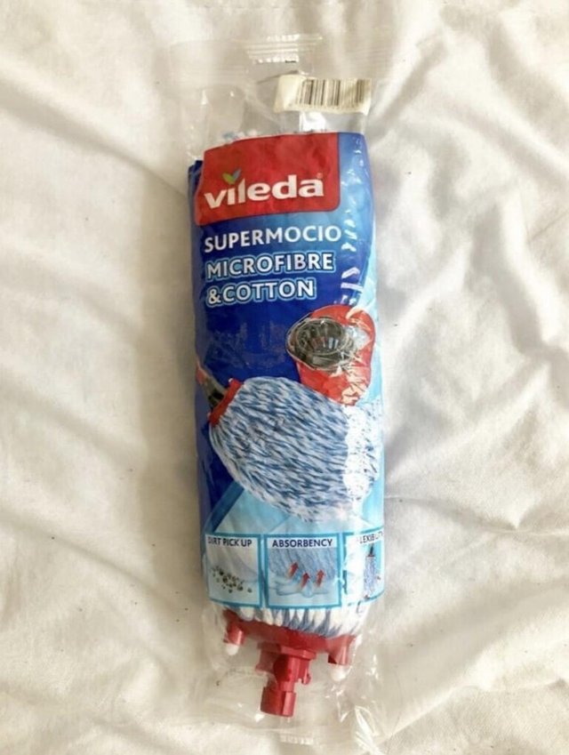 Preview of the first image of Vileda Supermocio Microfibre and Cotton Mop Refill.