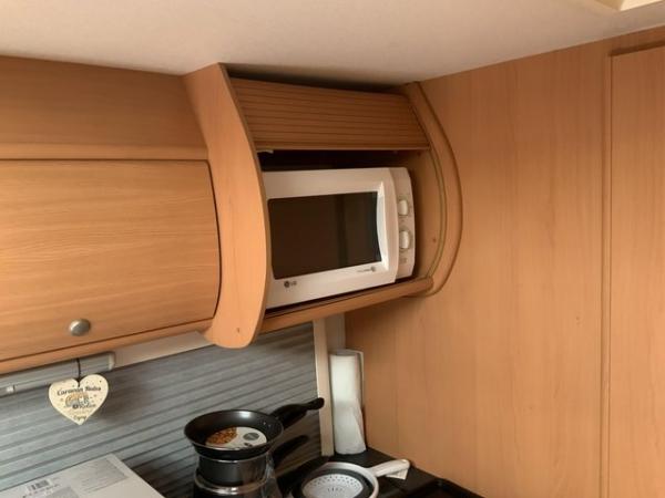 Image 31 of Touring caravan 4 - 6 berth full set up