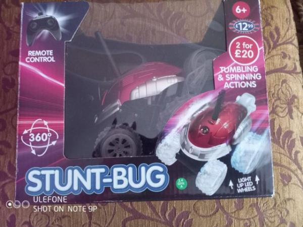 Image 3 of Stunt bug red remote control, used VGC