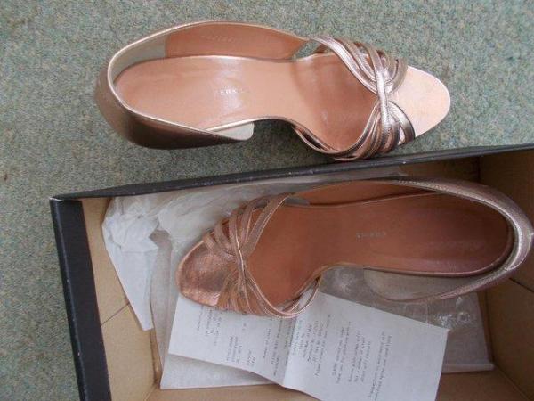 Image 3 of Dorothy Perkins, pink gold court shoes Size 6