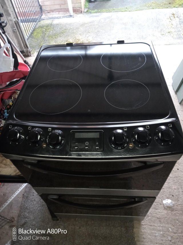 Preview of the first image of Zanussi cooker for sale nice and clean in good working order.