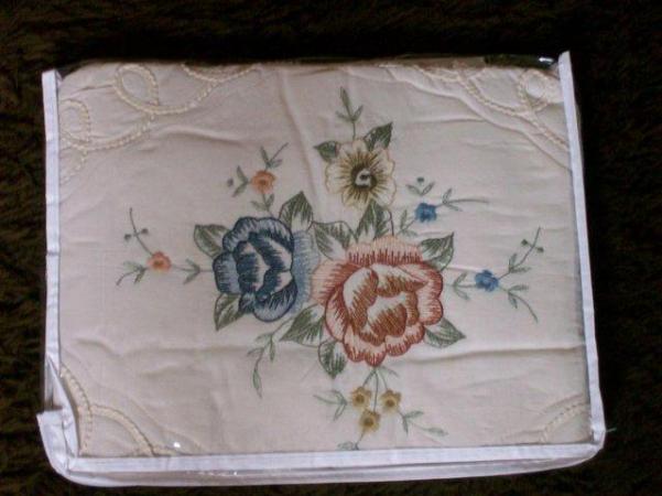 Image 1 of Bianca Floral Trail Embroidered Pillowsham.