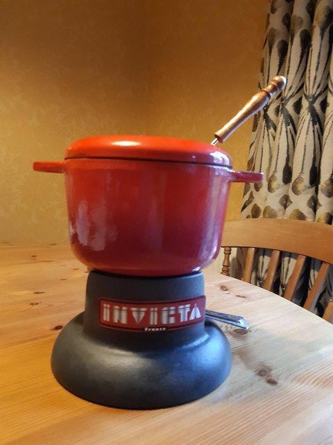 Preview of the first image of Invicta Fondue Set, Red, For Sale.