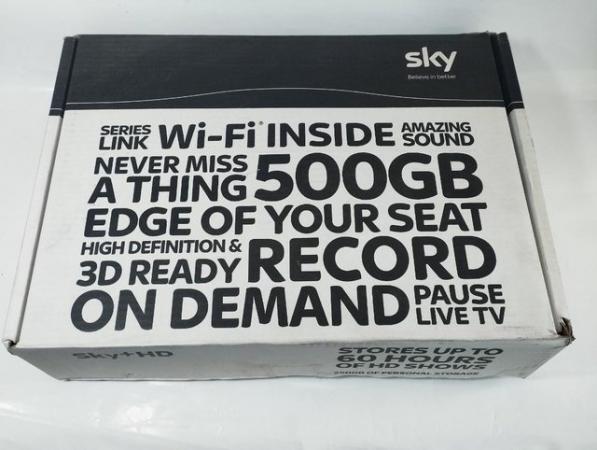 Image 10 of Sky + HD 500GB Box Set DRX890WL-C
