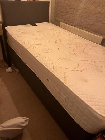 Image 1 of Ottamon single bed, High quality mattress and headboard