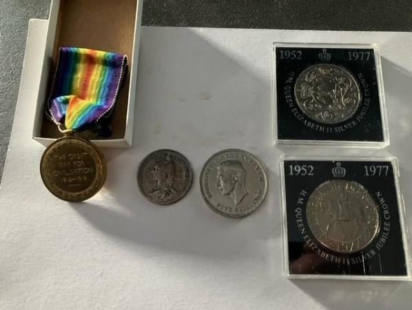 Image 1 of Coins x 4 war medal x1 silver jubilee/Queen Victoria LOOK!