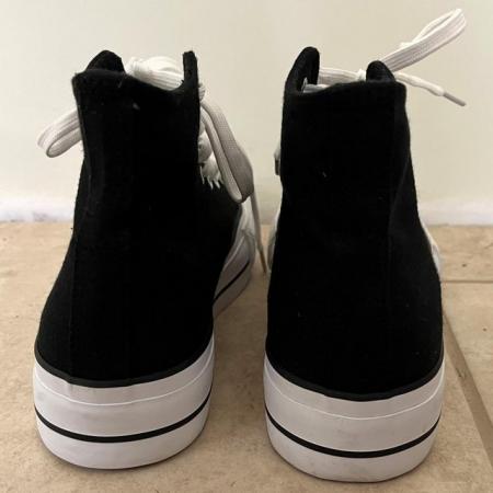 Image 3 of AS-NEW women's black high top flatform trainers. Size 6/39