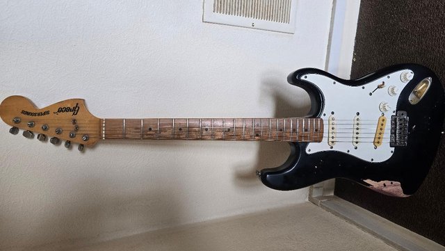 Image 1 of lawsuit greco stratocaster 1976