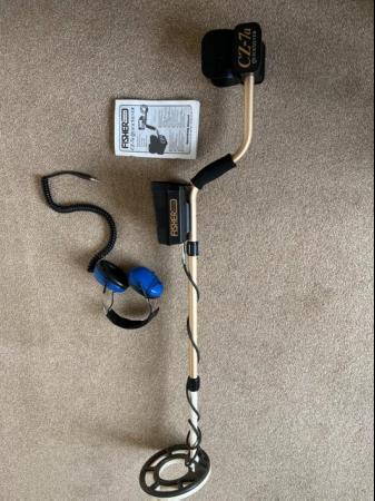 Image 1 of Fisher CZ - 7A metal detector