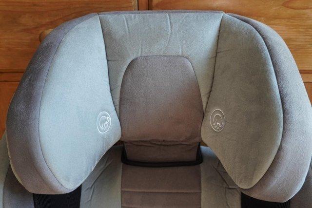 Image 3 of RICARDO MONZA Child's car seat with built in speakers.New