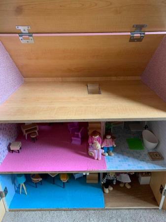 Image 2 of Dolls house (wood and plastic)