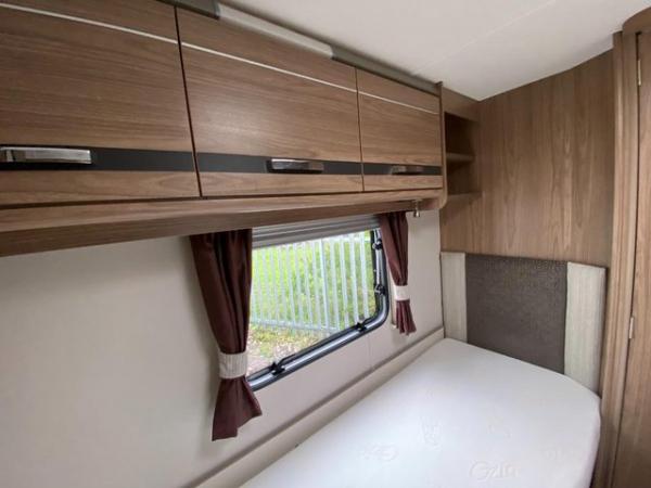 Image 17 of Coachman Pastiche 565/4, 2015, 4B Caravan *Fixed Single Beds