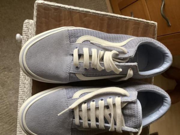 Image 1 of Women s vans trainers in lilac