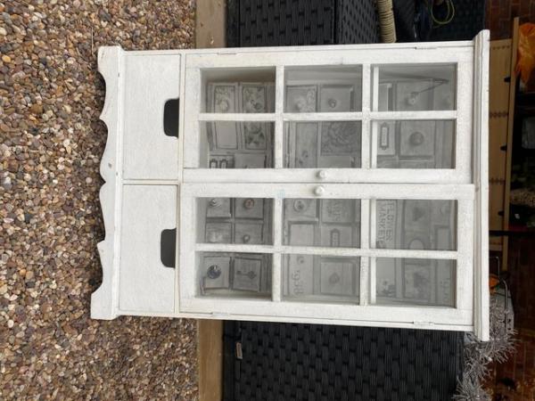 Image 1 of A white wall cupboard for sale