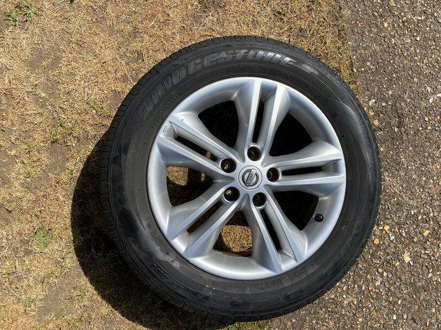 Preview of the first image of Alloy wheel from Nissan qashqui accenta car scraped.