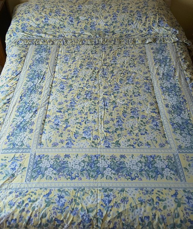Preview of the first image of Sheridan Provencal Double Quilted Bedspread/Cover/Throw.