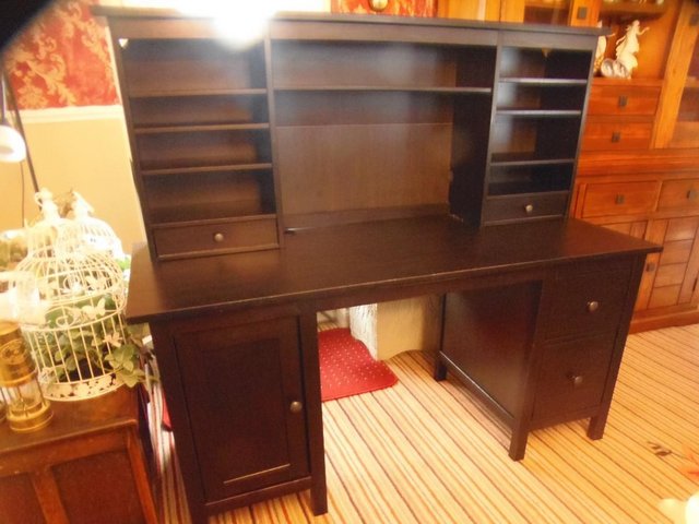 Preview of the first image of Ikea Micke desk with top hutch.