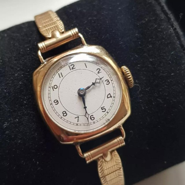 Preview of the first image of ladies stylish 1933 tavannes 9 carat gold watch boxed.