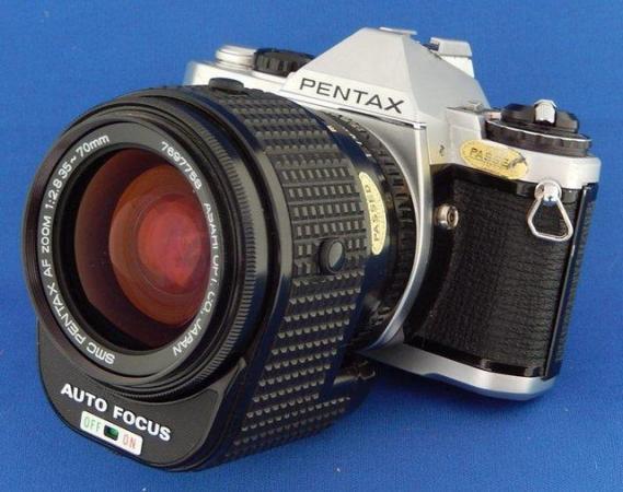 Image 6 of VINTAGE PENTAX MEF AUTO FOCUS 35mm CAMERA AND ZOOM LENS.