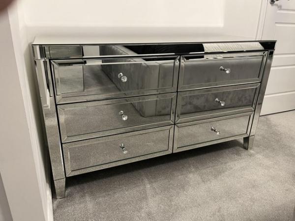 Image 1 of Mirrored 6 drawer bedroom unit and 2 bedside drawer units fo