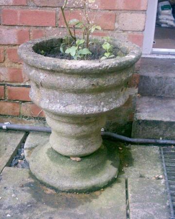 Image 1 of old pot for sale in sn11 calne