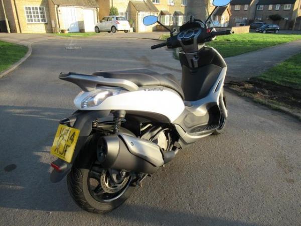 Image 3 of Piaggio Beverly sport touring Scooter for sale