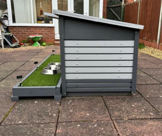 Image 8 of Modern Dog House with Artificial Grass Platform and Roof
