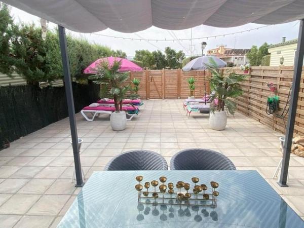 Image 17 of Willerby Cottage 2 bed mobile home Saydo Park Spain