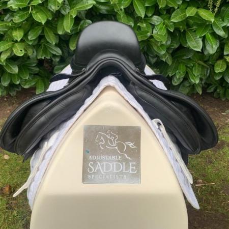 Image 4 of Bates 15 inch pony gp saddle (S3098)