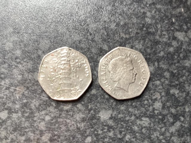 Preview of the first image of 2 x Genuine 2009 Kew Gardens 50p.