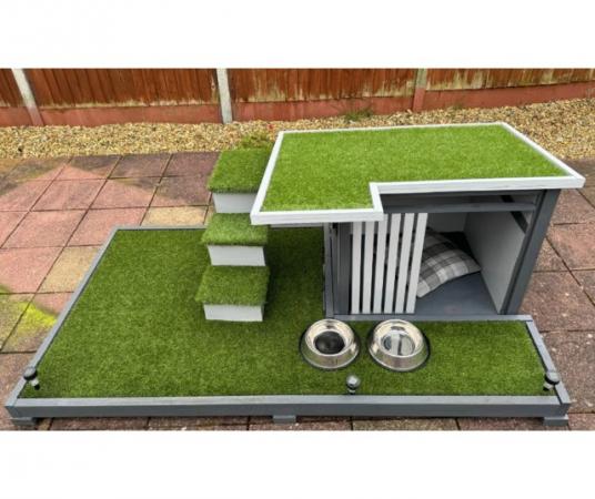 Image 10 of Modern Dog House with Artificial Grass Platform and Roof