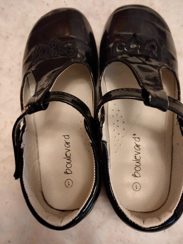Preview of the first image of Girls Boulevard Patent Touch Fastening T-bar Shoes Size 1.