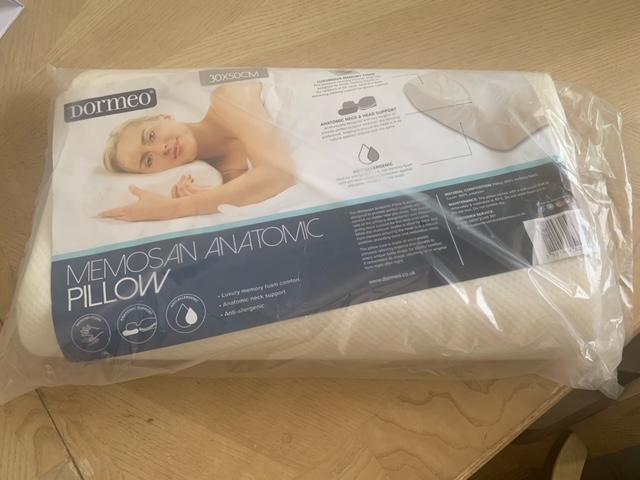 Preview of the first image of Dormeo Memosan Anatomic Pillow.