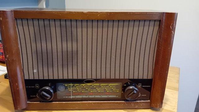 Preview of the first image of Vintage Baird am/fm radio by Hartley Baird.