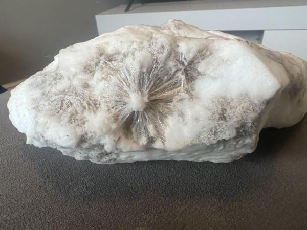 Image 2 of Large crystal stone  2 kg