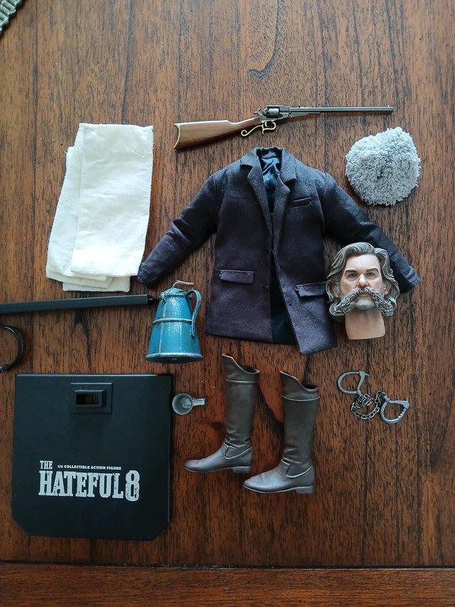 Preview of the first image of Asmus Toys Hateful Eight John Ruth 1.6 Head Sculpt.+ Parts.