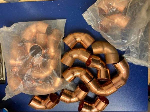Image 2 of 160 x 15mm Copper & brass End Feed & Compression Fittings