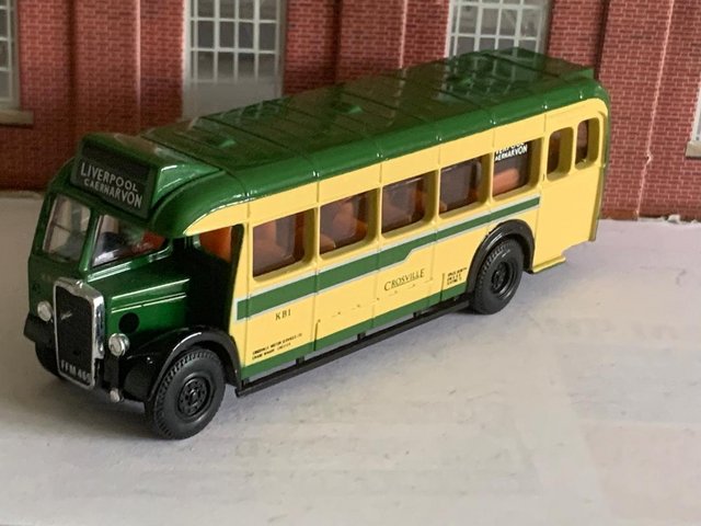 Preview of the first image of SCALE MODEL BUS 1946 Crosville Bristol L6A.