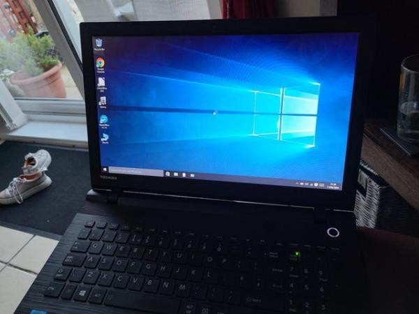 Image 2 of Toshiba Windows 10 Laptop