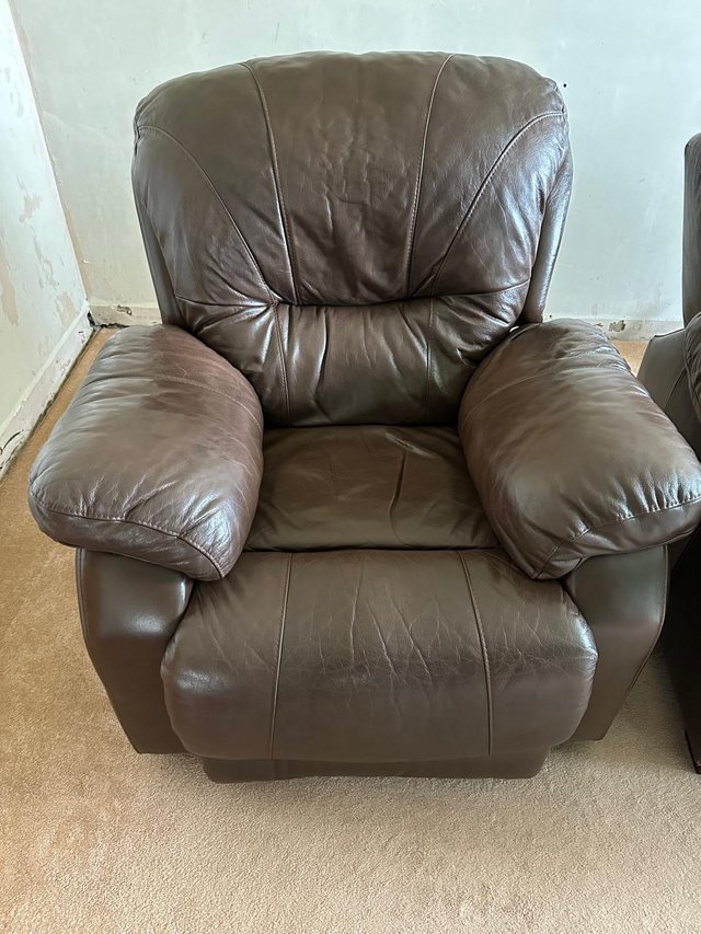 Real Leather 3 Seater Sofa With Electric Recliner Chair For Sale in