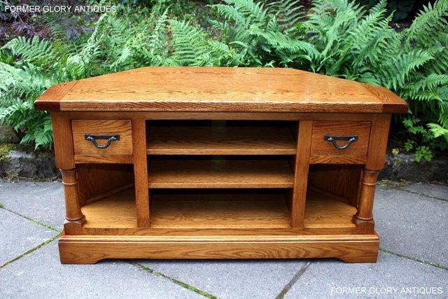Image 31 of AN OLD CHARM FLAXEN OAK CORNER TV CABINET STAND MEDIA UNIT