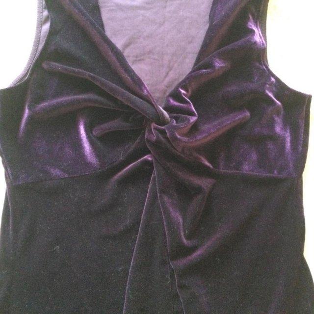 Preview of the first image of Size 16 M&S Purple Velvet Stretch Knotted V Sleeveless Top.