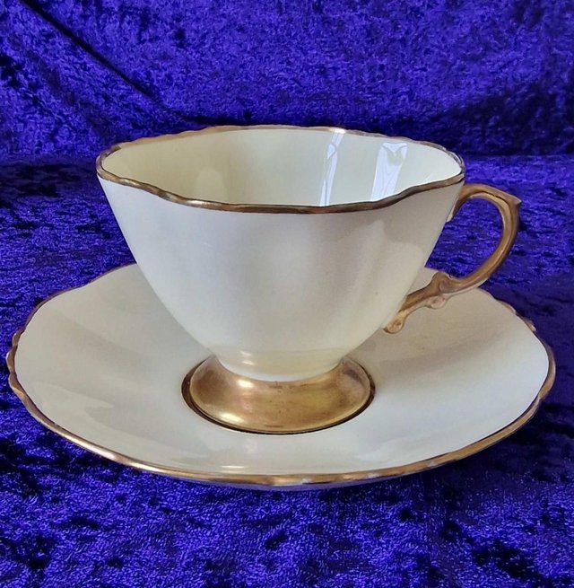Preview of the first image of Vintage Hammersley England tea set.