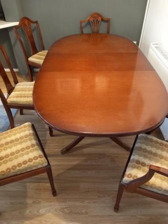 Image 1 of G plan dining table, 1 carver plus 4 chairs. All original go