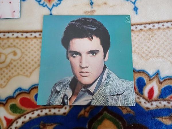 Image 3 of Elvis the story 7 Vynil boxed set