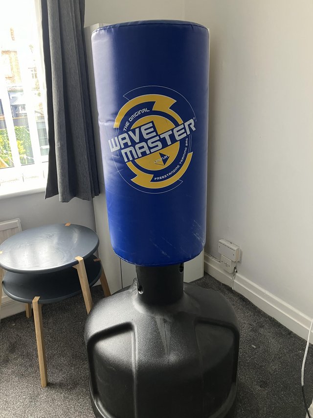 Preview of the first image of Wavemaster Boxing Punchbag.