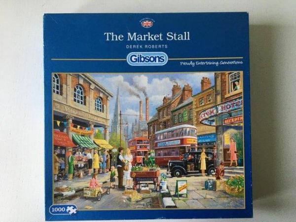 Image 1 of Gibson 1000 piece jigsaw titled The Market Place.