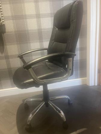 Image 2 of Black Faux leather swivel desk chair with Adjustable Height,